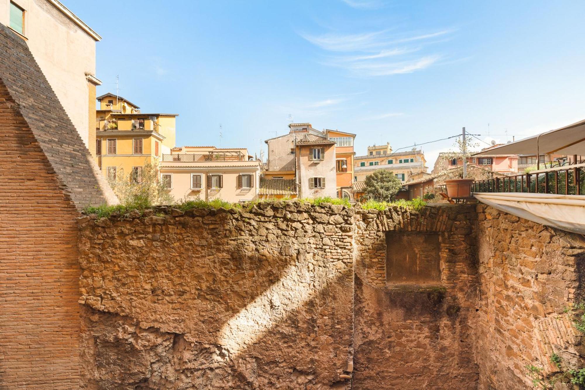 Elegantia Luxury Trastevere Roma